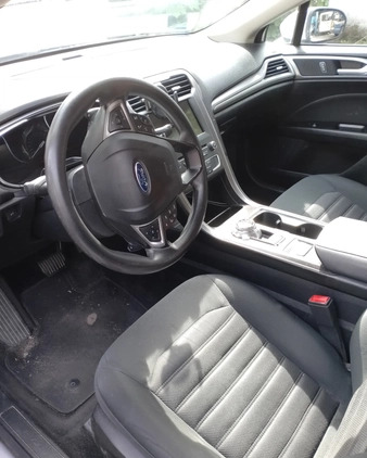 Ford Fusion cena 49000 przebieg: 172000, rok produkcji 2017 z Katowice małe 46